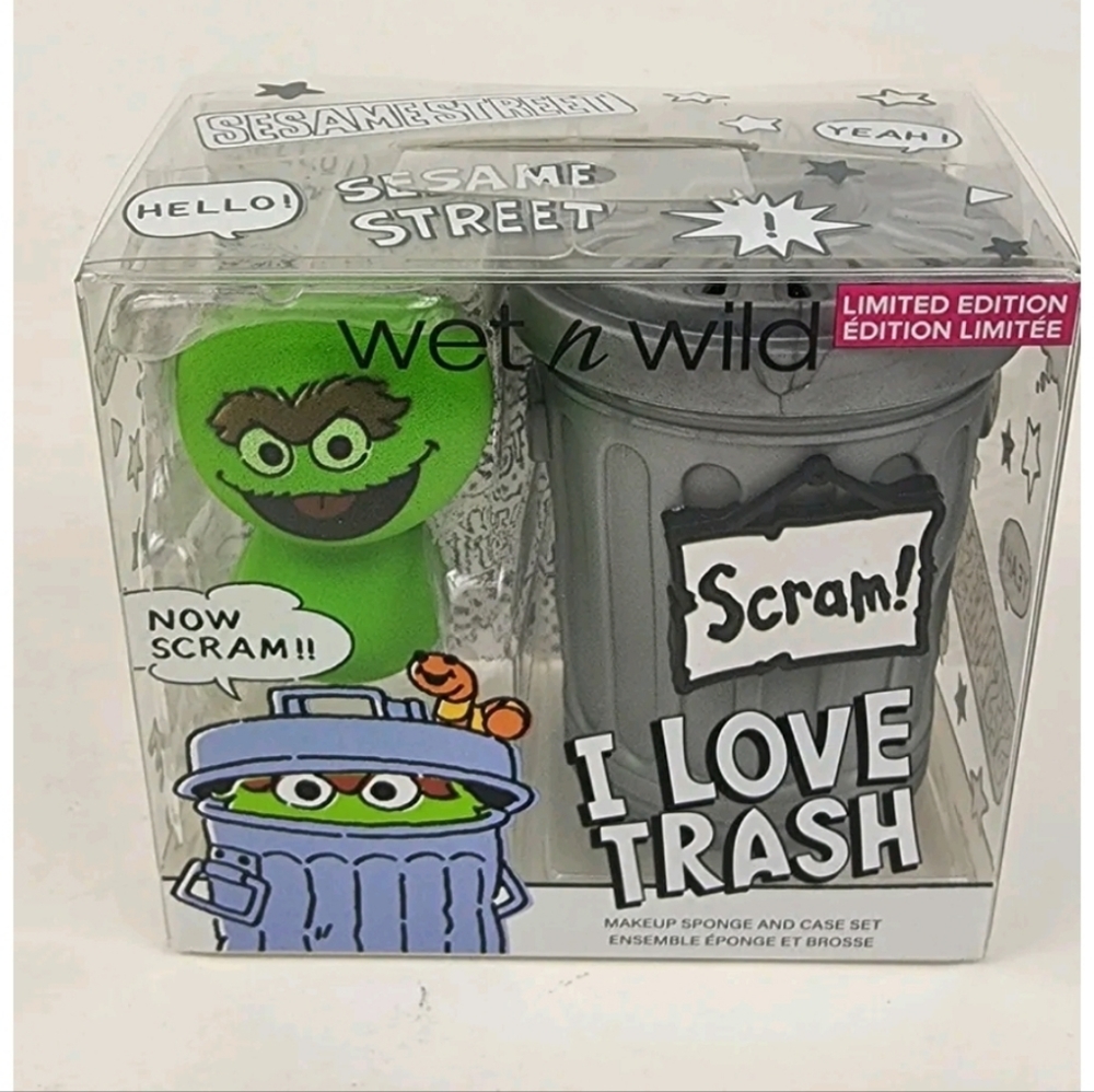 New Sesame Street Wet N Wild I Love Trash Oscar Makeup Sponge and Case Set